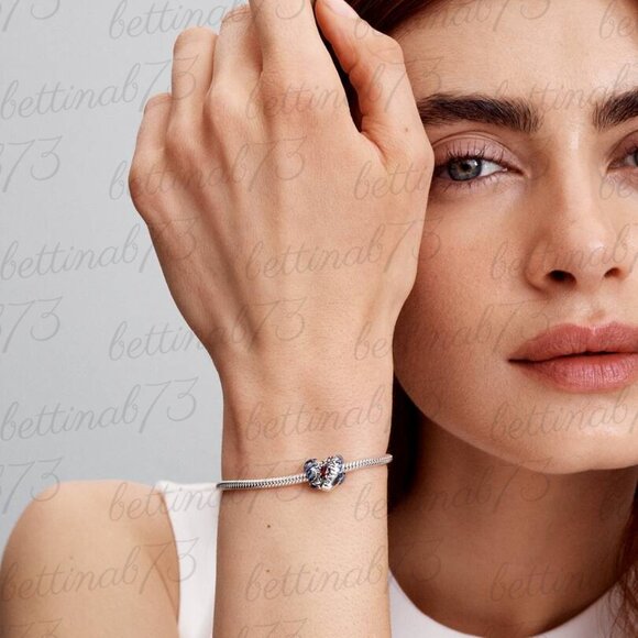 Pandora Stranger Things Glow-in-the-dark Heart Charm - Picture 5 of 7